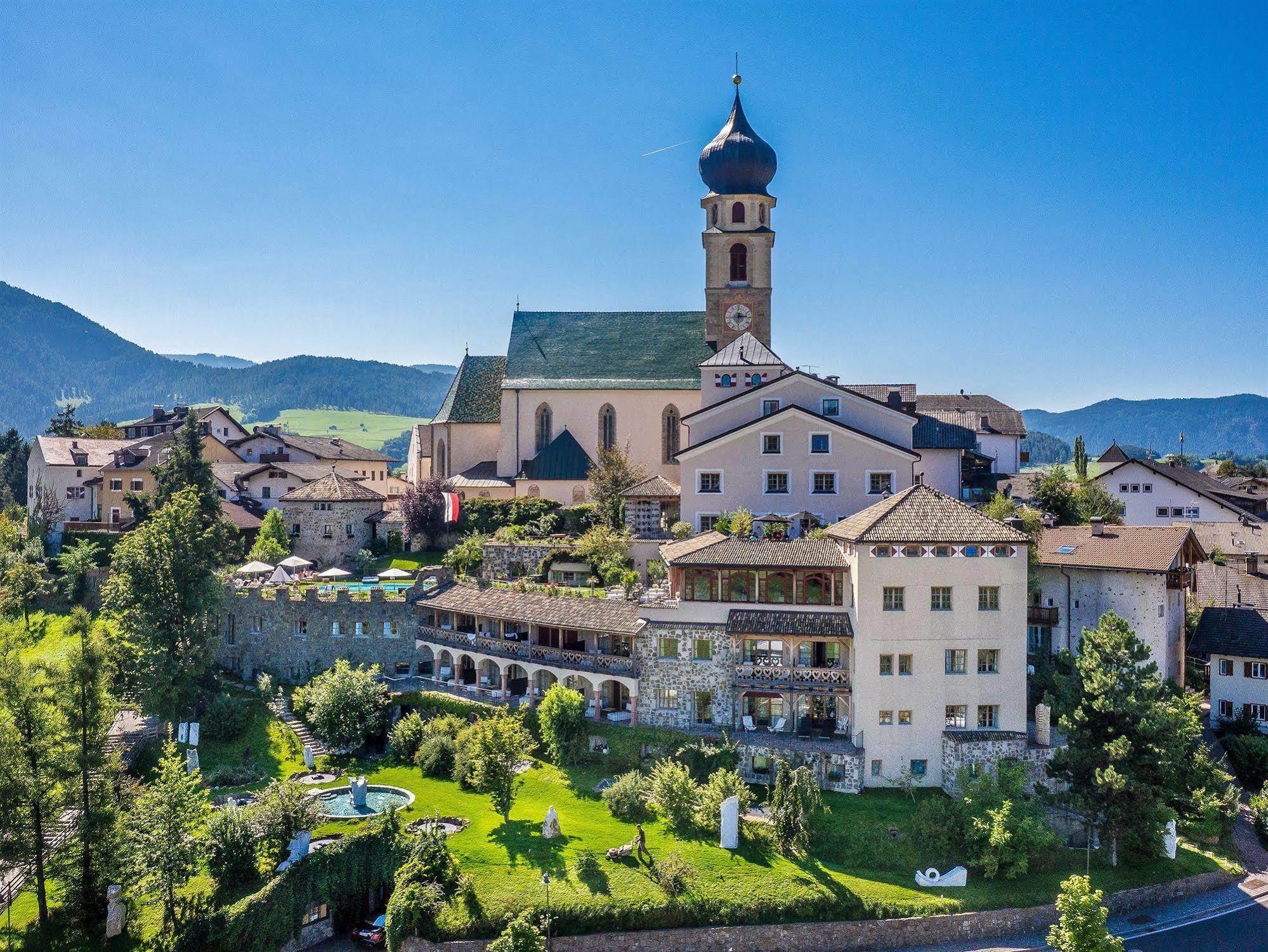 Romantik Hotel Turm Fie allo Sciliar Exterior photo